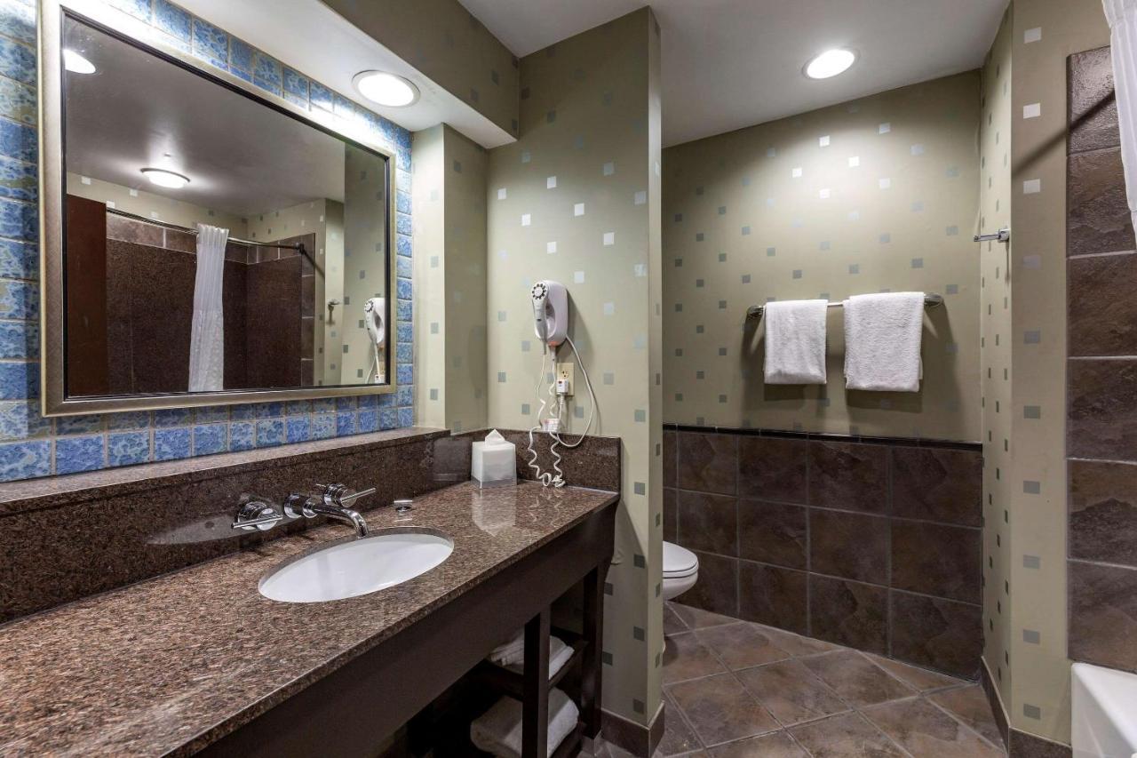 Comfort Suites Perrysburg - Toledo South Εξωτερικό φωτογραφία