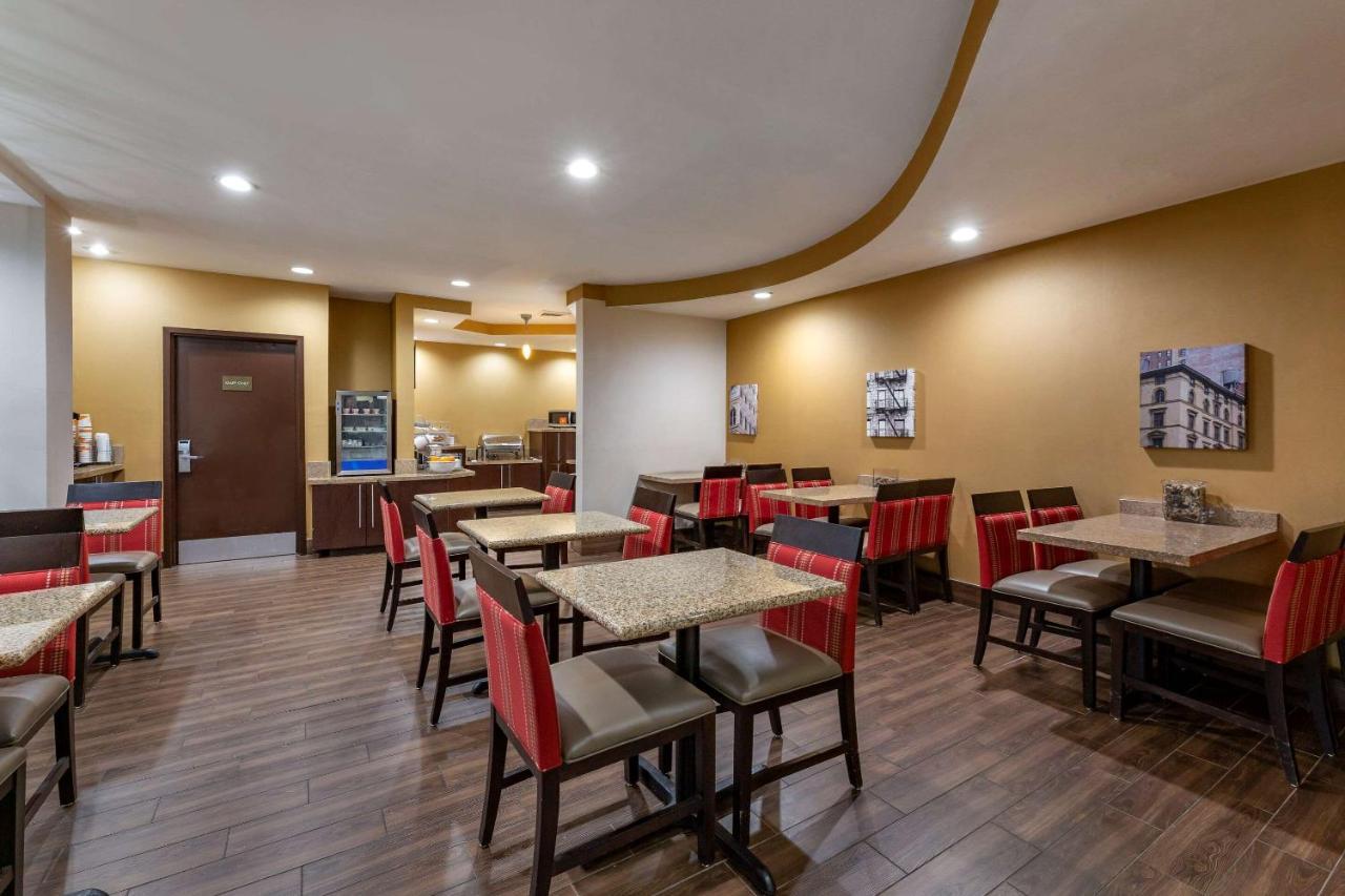 Comfort Suites Perrysburg - Toledo South Εξωτερικό φωτογραφία