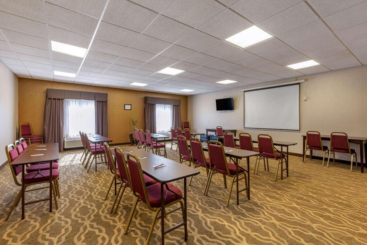 Comfort Suites Perrysburg - Toledo South Εξωτερικό φωτογραφία